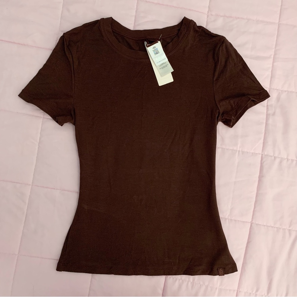 NWT Ugg brown baby tee size XS